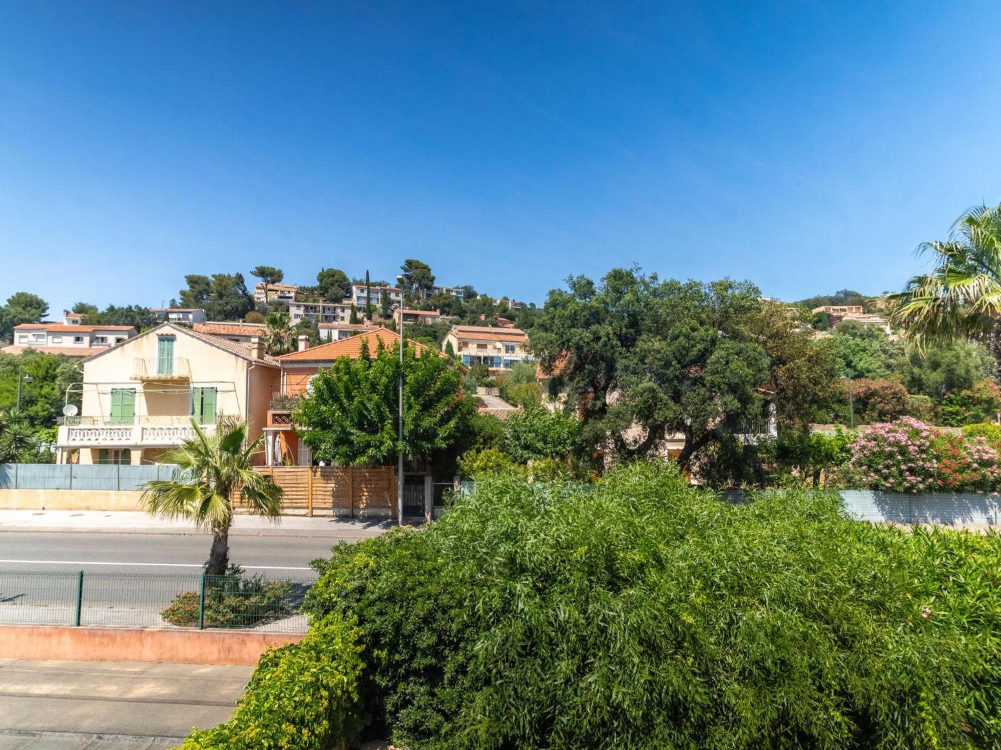 Apartment Les Ilaires By Interhome Le Lavandou Exterior photo